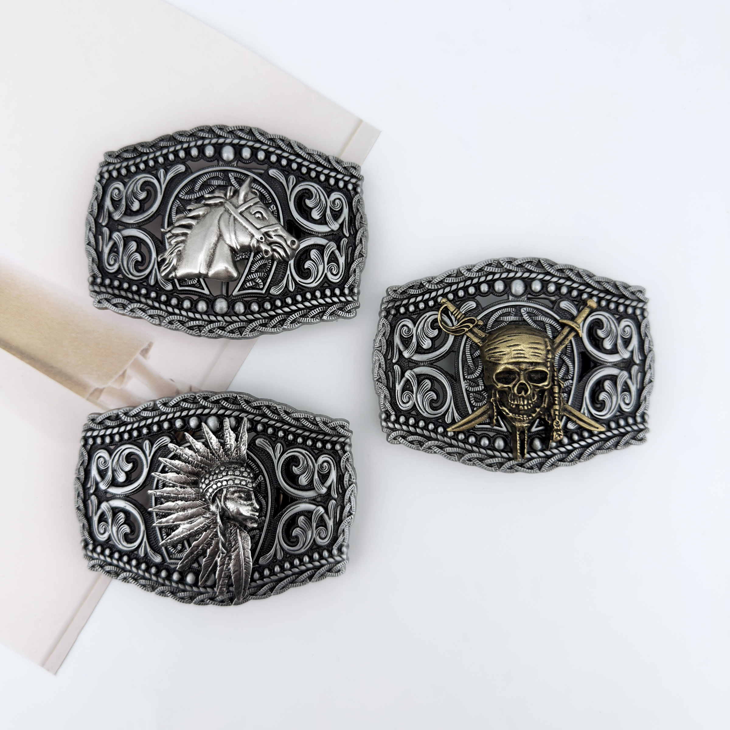 Men Accessories India - قطعة واحدة من حزام سبائك الزنك