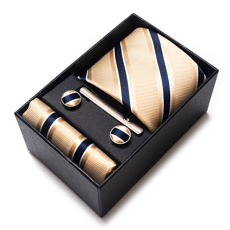 العلامة التجارية الكلاسيكية عط - مراجعة Men'S Accessories Gift Set Branded وسعره