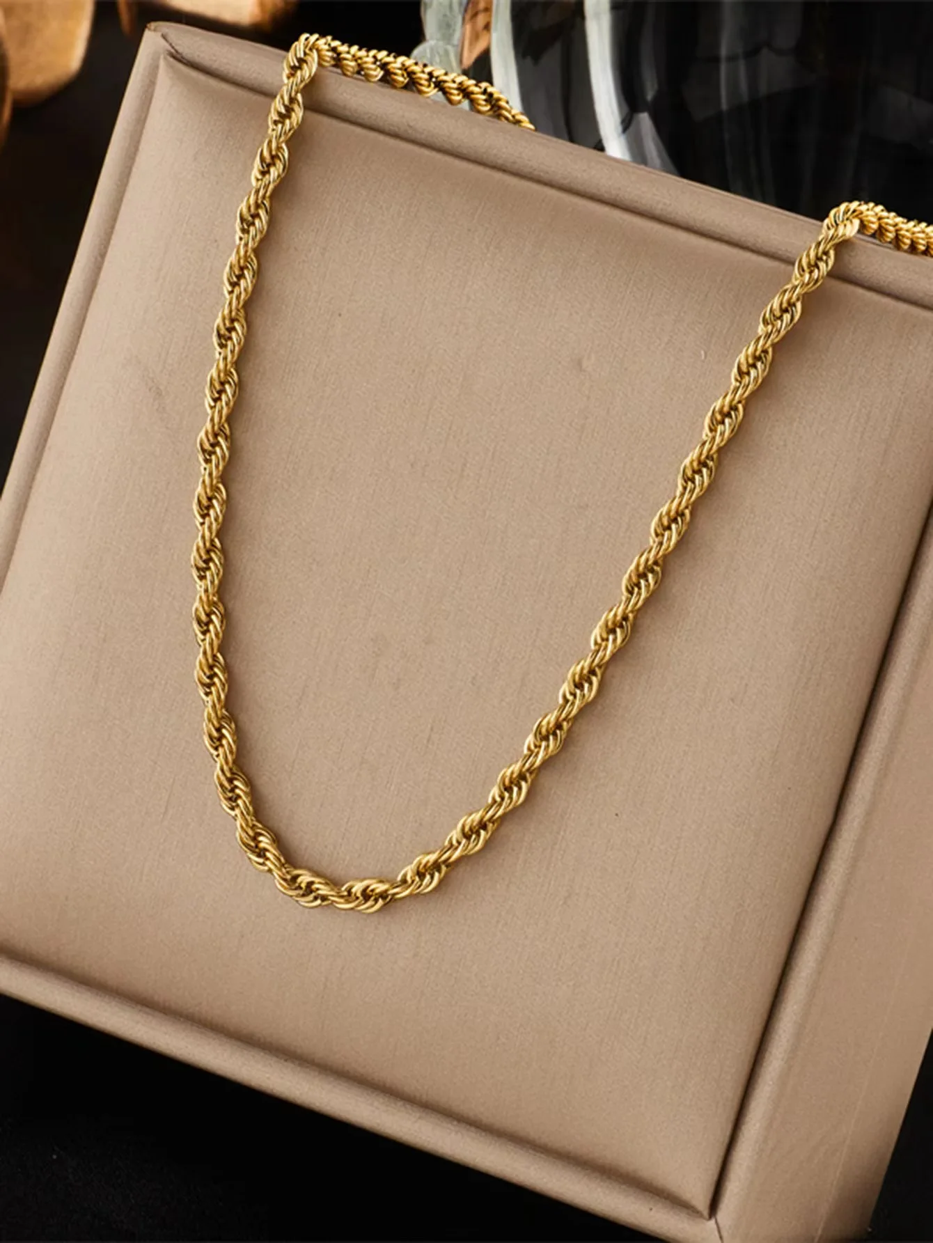 2 قطع الأزياء 18 كيلو الذهب 4  - مراجعة Men Accessories Chain And Bracelet وسعره